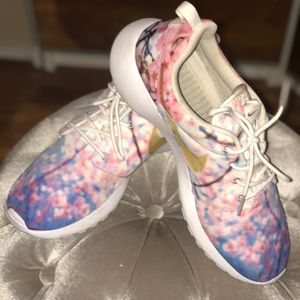 Nike Roshe One Cherry Blossom